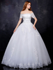 Brautkleider Prinzessin Elfenbeinfarbe und Bateau-Kragen Brautkleider Spitze bodenlang Kurzarm und Schnürung Prinzessin und Schulterfrei