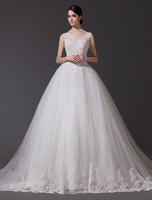 Brautkleider Prinzessin Elfenbeinfarbe V-Ausschnitt Brautkleider Tüll mit Domkirchen-schleppe ärmellos und Schnürung A-Linie- und Schulterfrei