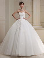 Brautkleider Prinzessin Herz-Ausschnitt Brautkleider Hochzeit Tüll Herz-Ausschnitt Brautkleider bodenlang ärmellos mit Schnürung A-Linie- trägerlos