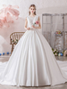 Brautkleider Prinzessin Prinzessin Brautkleider ärmellos Illusion Ausschnitt milchweiß / elfenbeinweiß Satingewebe und Domkirchen-schleppe