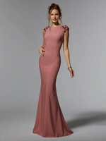 Brautmutterkleider Mermaid- Abendkleider für Hochzeit Dunkelrosa Satingewebe mit Rundkragen Hochzeit und Schleppe ärmellos