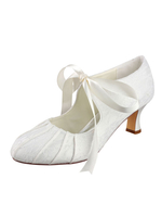 Brautschuhe aus Kunstseiden mit Schnüren und Spool Heels in Elfenbeinfarbe Pump im eleganten Stil