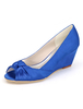 Brautschuhe aus Satin verdreht mit Kailabsatz Pump im eleganten Stil