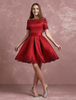 Burgunder Homecoming Kleid Bateau Spitze Applique kurze Prom Kleid Satin Kurzarm Plissee eine Linie Partykleid