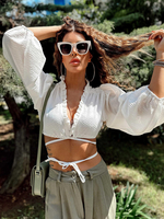 Crop-Top-Bluse mit Schnürung V-Ausschnitt und langen Ärmeln in einfarbiger Farbe