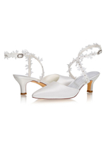 Elegante Hochzeitsschuhe Satin Elfenbein Spitz Blumen Kätzchen Ferse 2;2 "Brautschuhe