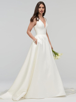 Elfenbein A-Linie Brautkleider Mit Zug Ärmellose Taschen V-Ausschnitt Backless Satin Stoff Lange Brautkleider