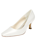 Elfenbein Braut Schuhe Kitten Heel Pumps Square Toe Slip-on Hochzeitsschuhe