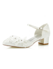 Elfenbein Hochzeit Schuhe Spitze Spitz Blumen Perlen Schnalle Detail Brautschuhe