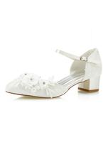 Elfenbein Hochzeit Schuhe Spitze Spitz Blumen Perlen Schnalle Detail Brautschuhe