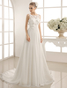 Etui-Brautkleid in Elfenbeinfarbe