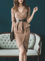 Etuikleid V-Ausschnitt Kleider Kurzarm Khakifarbe Nylon Damenmode mittellang für Frühling mit Schnüren im sexyen Style
