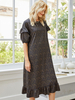 Etuikleider Halbe Ärmel Bedruckt Casual Plissee Jewel Neck Layered Polyester Schwarzes Schlauchkleid