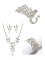 Exquisites Strass Hochzeit Schmuck Set in Silbern mit Ohrringen und Armreif und Kamm und Halskette