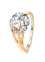 Fabelhafter Ring in Golden