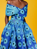 Faltenkleid aus gemischten Baumwollen Designender Ausschnitt mit Falten und Print in Blau