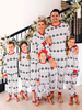 Familien-Weihnachtspyjama für Erwachsene Polyester weißes Weihnachtsmuster-Hosen-Oberteil 2-teiliges Set