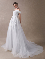 Farbige Brautkleider Schulterfrei Brautkleid Halsband Spitze Applique Tüll Hellgrau Brautkleider Mit Zug
