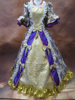 Faschingskostüm Karneval Aristokrat Kleid in Lila