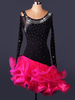 Faschingskostüm Latin Dance Kleid Velour Langarm unregelmäßige Design Strass rückenfrei zwei Ton mit Rüschen Latin Dance Kostüm