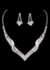 Fashiones Strass Brautschmuck Set in Silbern mit Outfit