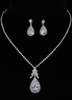 Fashiones Strass Schmuck Set für Braut in Silbern mit Outfit