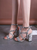 Frau Grau High Heels Open Toe Leopardenmuster Stöckelabsatz PU Leder Sandalen mit Absatz