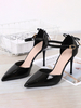 Frau High Heels Spitzschuh Stiletto Schwarz Knöchelriemen Damenschuhe
