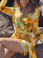 Frauen gelbes Hemd Kleider V-Ausschnitt Schnüren lange Ärmel Polyester Blumendruck Midi-Kleid