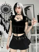 Frauen Gothic Bluse Black Buttons kurze Ärmel Schnüren Polyester Gothic Top