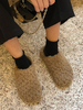 Frauen graue Maultiere künstliche kurze Plüsch lässige Kunstpelz Schuhe Indoor Hausschuhe