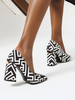 Frauen High Heels White Pointed Toe Chunky Heel Pumps