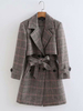 Frauen Mantel bräunlich schwarze Turndown-Kragen lange Ärmel schnüren sich Plaid klassischer Wintermantel