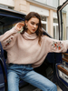 Frauen PulloverPink High Collar Langarm Polyester Pullover