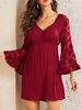 Frauen Skater Kleider Bell Sleeve V-Ausschnitt Spitze ausgestelltes Kleid