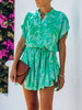 Grünes Sommerkleid Kurzes Strandkleid mit V-Ausschnitt und Kordelzug