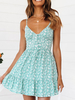 Grünes Sommerkleid V-Ausschnitt Blumendruckknöpfe Kurzes Strandkleid