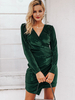 Grünes Velour-Kleid Langarm; Kleid mit V-Ausschnitt; Wickelkleid