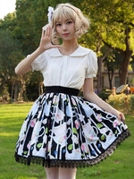 Harajuku Fashion Lolita SK Cardcaptor Sakura Blumendruck Schwarze Rüschen Lolita Röcke