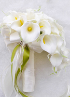 Hochzeit Blumenstrauß in Weiß