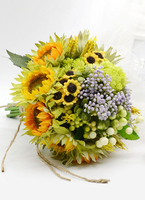 Hochzeit Blumen Blumenstrauß Hand gebunden Braut Seidenblumen In Waldgrün