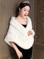 Hochzeit Wrap Elfenbein ärmellose Bateau Neck Faux Fur Bridal Cover Ups