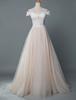 Hochzeitskleid aus der Schulter ärmellose High Split Customized Lace mit Zug Brautkleider