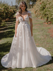 Hochzeitskleid Hofschleppe A-Linie ärmellos Spitze V-Ausschnitt Brautkleider