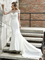 Hochzeitskleid mit kurzen Ärmeln Illusion Neck Perlen Mermaid Brautkleider