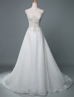 Hochzeitskleid Sweetheart Neck Sleeveless Lace Schwere handgefertigte Perlen mit Zug Brautkleider