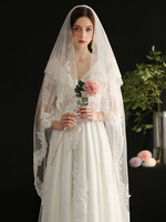 Hochzeitsschleier Einstufiger bestickter Polyester Lace Applique Edge Waterfall Brautschleier