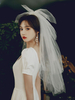 Hochzeitsschleier Weiße zweistufige Schleifen Tüll Cut Edge Classic Brautschleier