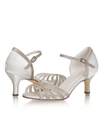 Hochzeitsschuhe Pailletten Riemchensandalen Kitten Heel 2.6 "Brautschuhe
