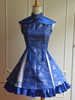 Klassische blaue Qi Lolita Kleid Sleevesless schnüren bedruckt Satin
